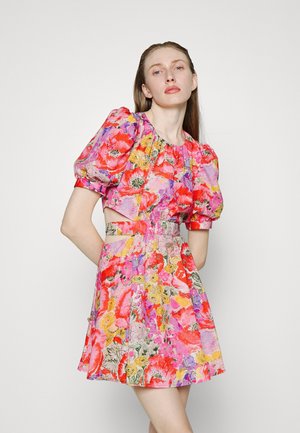 AMUR COLE CUTOUT MINI DRESS - Robe de soirée - neonpink