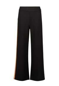 Pantalons larges noirs avec un waistband élastique, ornés de bandes orange sur les côtés. Le matériau est lisse et possède des poches.