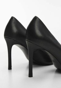 Mango JIMENA - Zapatos altos - black