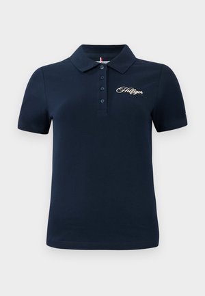 Polo shirt bleu marine foncé en coton, avec un col classique, des manches courtes, une patte de boutonnage à trois boutons et un logo brodé en or.
