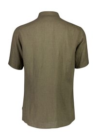 Olijfgroene short-sleeve shirt van linnen, met een button-down kraag en een rechte zoom met subtiele textuur.