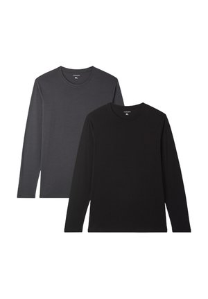 Due magliette a maniche lunghe in grigio scuro e nero, realizzate in tessuto morbido. Ognuna ha un collo rotondo e una vestibilità rilassata. Taglia XL.