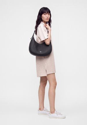 Lacoste, AUTHENTIC HOBO - Sac à main - noir