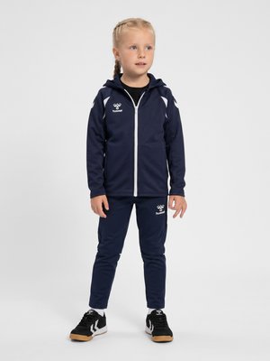 Hummel, HUMMEL HMLCORE 2.0 ZIP HOODIE KIDS UNISEX - Trainingsjacke - marine white