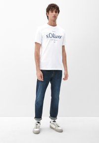 s.Oliver LOGO - T-shirt print - white placed print