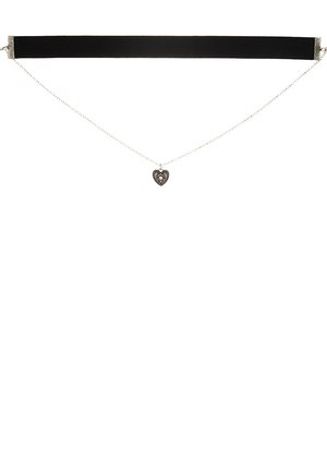 Black velvet choker with a silver chain, featuring a heart-shaped pendant with intricate detailing and a central stone.