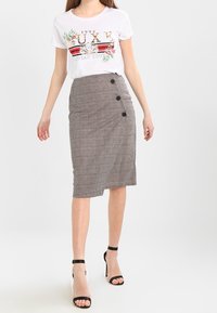 Jupe Crayon New Look Femme Marron à Carreaux Taille 6