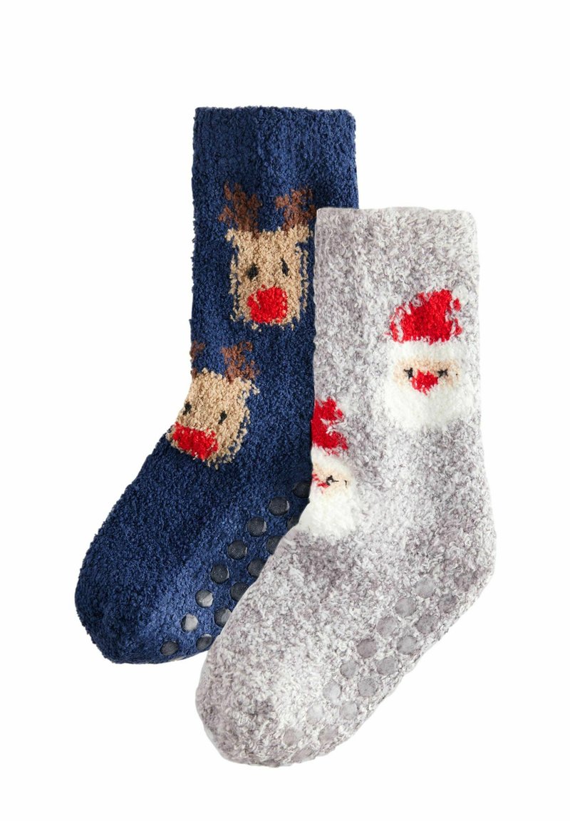 Due paia di calze di pelo: una navy con un design di renna e l'altra grigia chiara con Babbo Natale. Entrambi hanno suole testurizzate per una migliore aderenza.