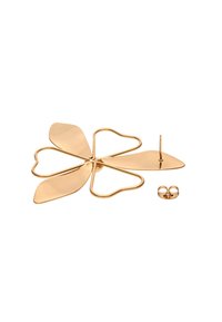 Arany tónusú fém virág formájú fülbevaló négy szív alakú szirmokkal, egyenes pánttal és záró háttal.