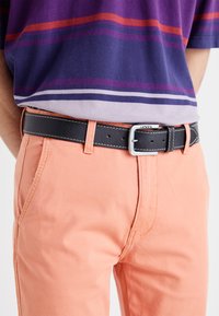 LOIRE UNISEX - Remen - regular black