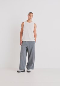 Weekday BLOCK LOOSE  - Pantaloni de trening - dark grey