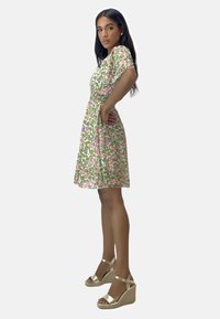 Elara ELARA - Freizeitkleid - grün