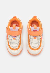 Fila DISRUPTOR UNISEX - Sneakers laag - marshmallow/shell coral