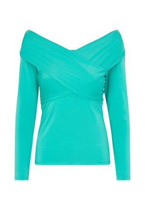 Turkise langærmet bluse med off-shoulder design, samlet stof ved taljen og en glat, strækbar tekstur.