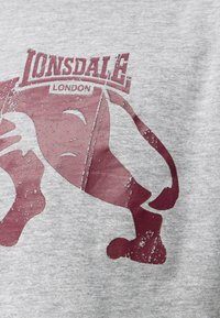 Lonsdale NORMALE PASSFORM ENDMOOR - Μπλουζάκι με στάμπα - marl grey