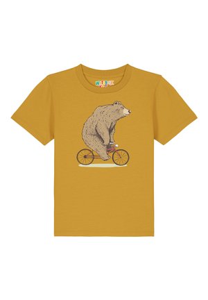 Geel katoenen t-shirt met een afbeelding van een beer die op een rode fiets rijdt. Korte mouwen en ronde hals ontwerp met een zachte textuur.