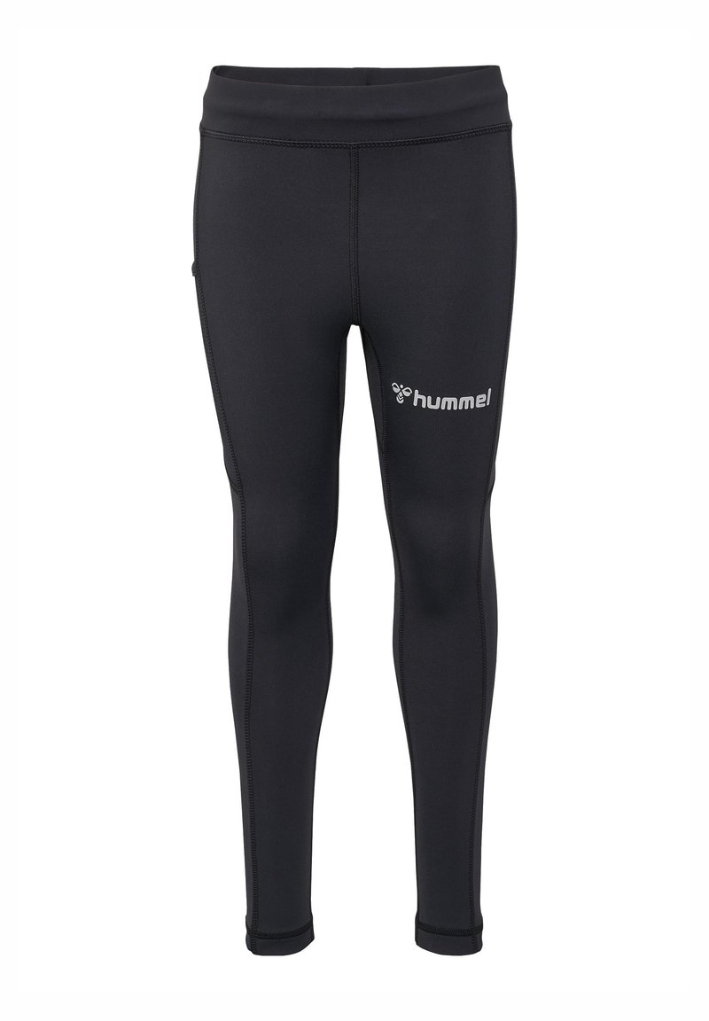 Zwarte sportleggings gemaakt van rekbaar materiaal met een elastische tailleband, voorzien van platte naden en een wit Hummel-logo op de dij.