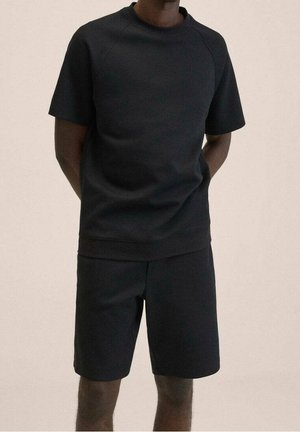 Shorts - black