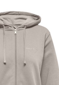 Hellgrauer Kapuzenpullover mit Reißverschluss, weicher Textur, verstellbaren Kordeln und einem aufgedruckten "ONLY PLAY"-Logo auf der linken Brustseite.
