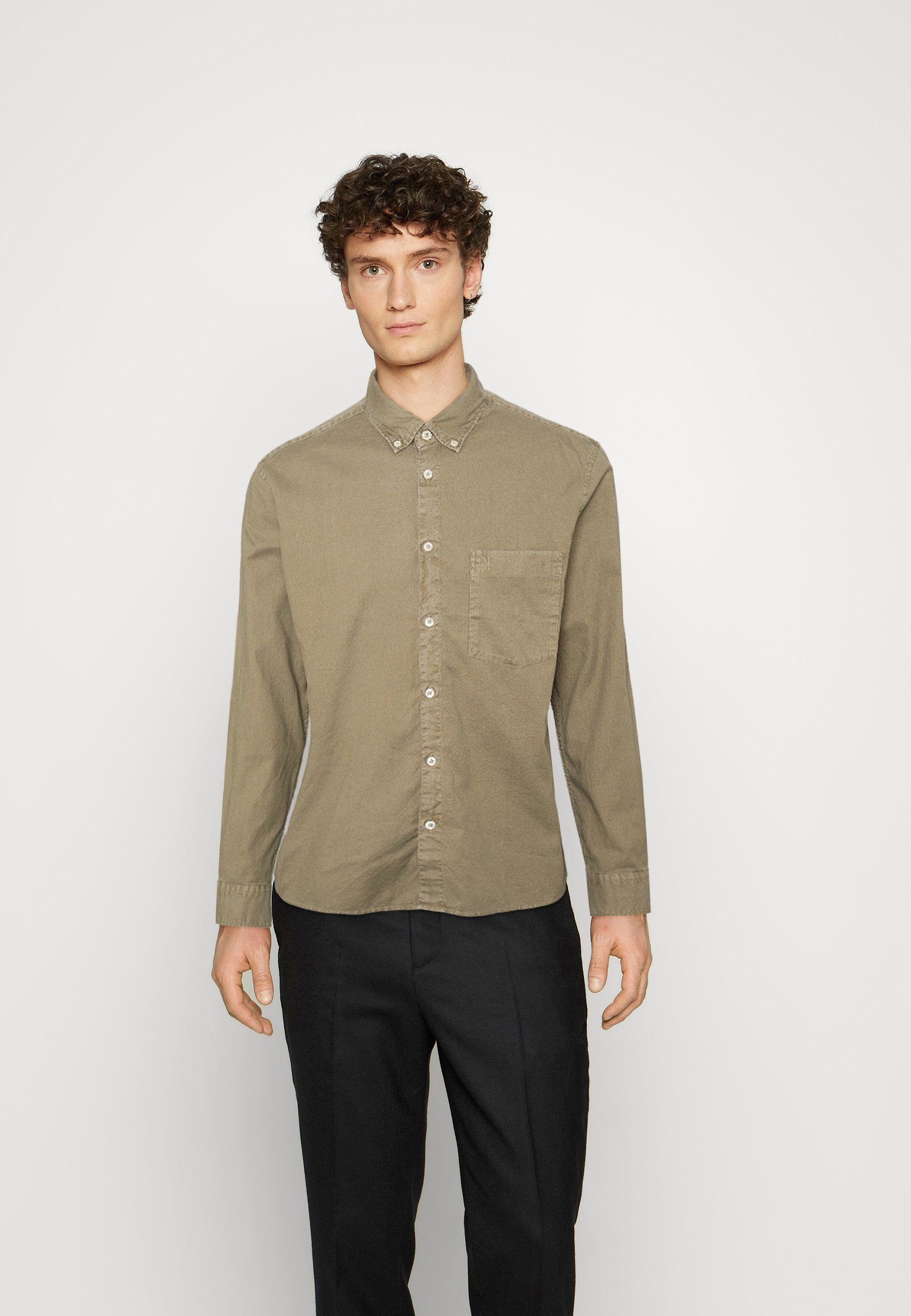 bigger pockets shirt