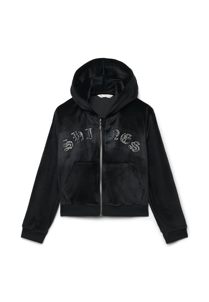 Felpa in velluto nero con zip frontale, grande cappuccio e lettering con decorazioni di cristallo. Include tasche a marsupio e polsini a costine.