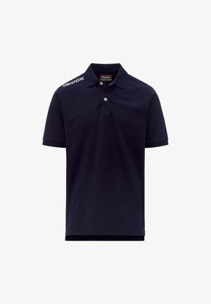 Polo bleu marine en coton, avec un col à deux boutons, des manches courtes et un logo blanc sur l'épaule gauche.