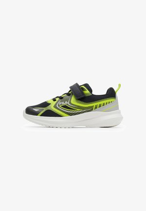 Sort og neongrøn børnesneaker med hvid sål, justerbar sort rem og trækflig ved hælen.