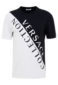 Czarny i biały T-shirt z krótkim rękawem z diagonalym nadrukiem tekstu "VERSACE COLLECTION." Wykonany z bawełny, z okrągłym dekoltem i luźnym krojem.