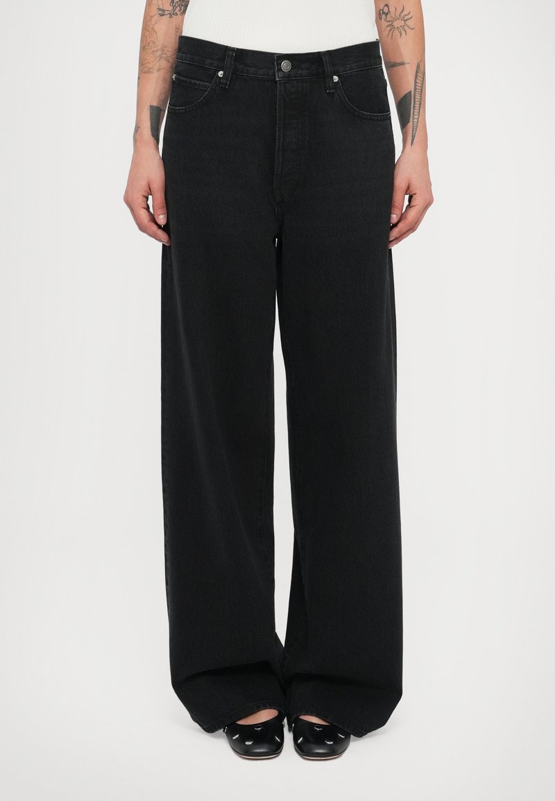 FRAME THE COLLEGIATE - Wide Leg - astral