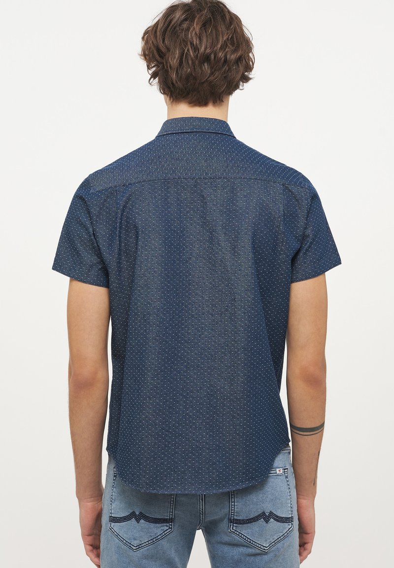 Herren Freizeithemden | Mustang Hemd blau/hellblau - IP39105 Herren Freizeithemden | Mustang Hemd blau/hellblau - IP39105