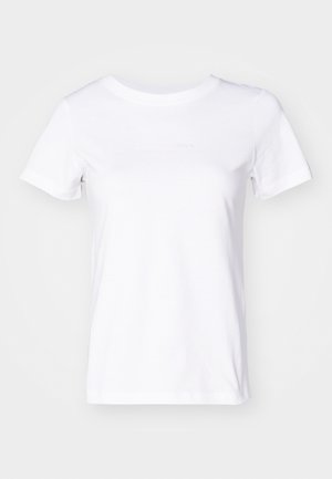 T-shirt branca de algodão com mangas curtas, decote redondo e texto de logótipo subtil na frente. Textura suave, corte clássico.