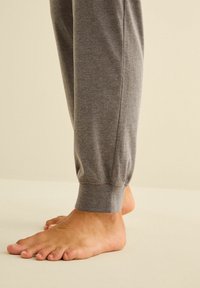 Next 2-PACK CUFFED PYJAMA BOTTOMS REGULAR FIT - Pizsama alsók - black grey