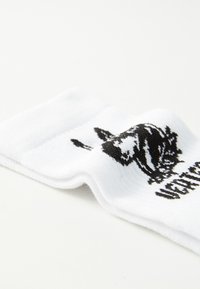 Vertere Berlin BARK TENNIS SOCKS UNISEX - Socks - white