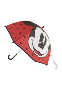 Ombrello rosso con una grande grafica di Topolino, dettagli neri e teste di Topolino in dimensioni ridotte ripetute. Realizzato in tessuto con un telaio in metallo.
