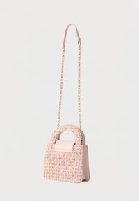 Borsa a tracolla rosa in tweed con superficie tessuta e testurizzata, dettagli in pelle, tracolla a catena e forma rettangolare strutturata. Manico sulla parte superiore.