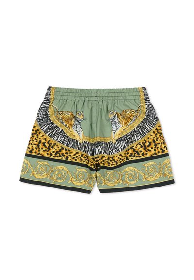 Zielone szorty z nadrukami tygrysów, wzorami zwierzęcymi oraz ozdobnymi złotymi akcentami wzdłuż krawędzi, z elastycznym pasem dla wygody.
