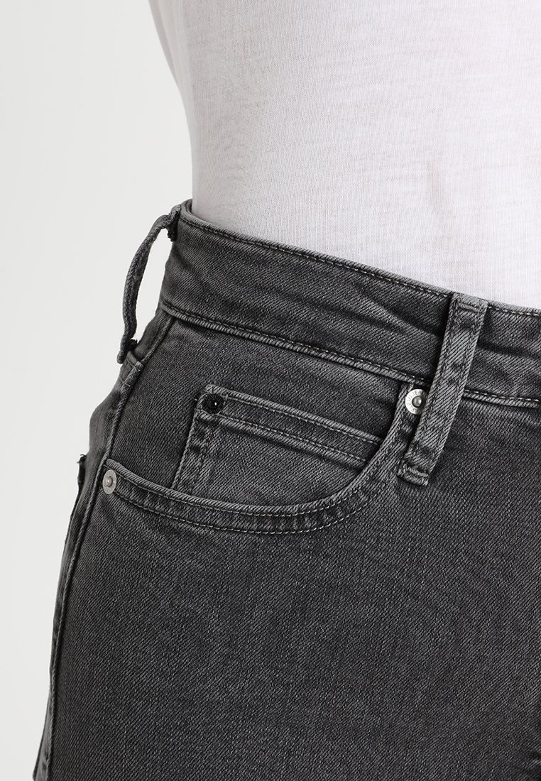 Calvin Klein Jeans CKJ 010 HIGH RISE 