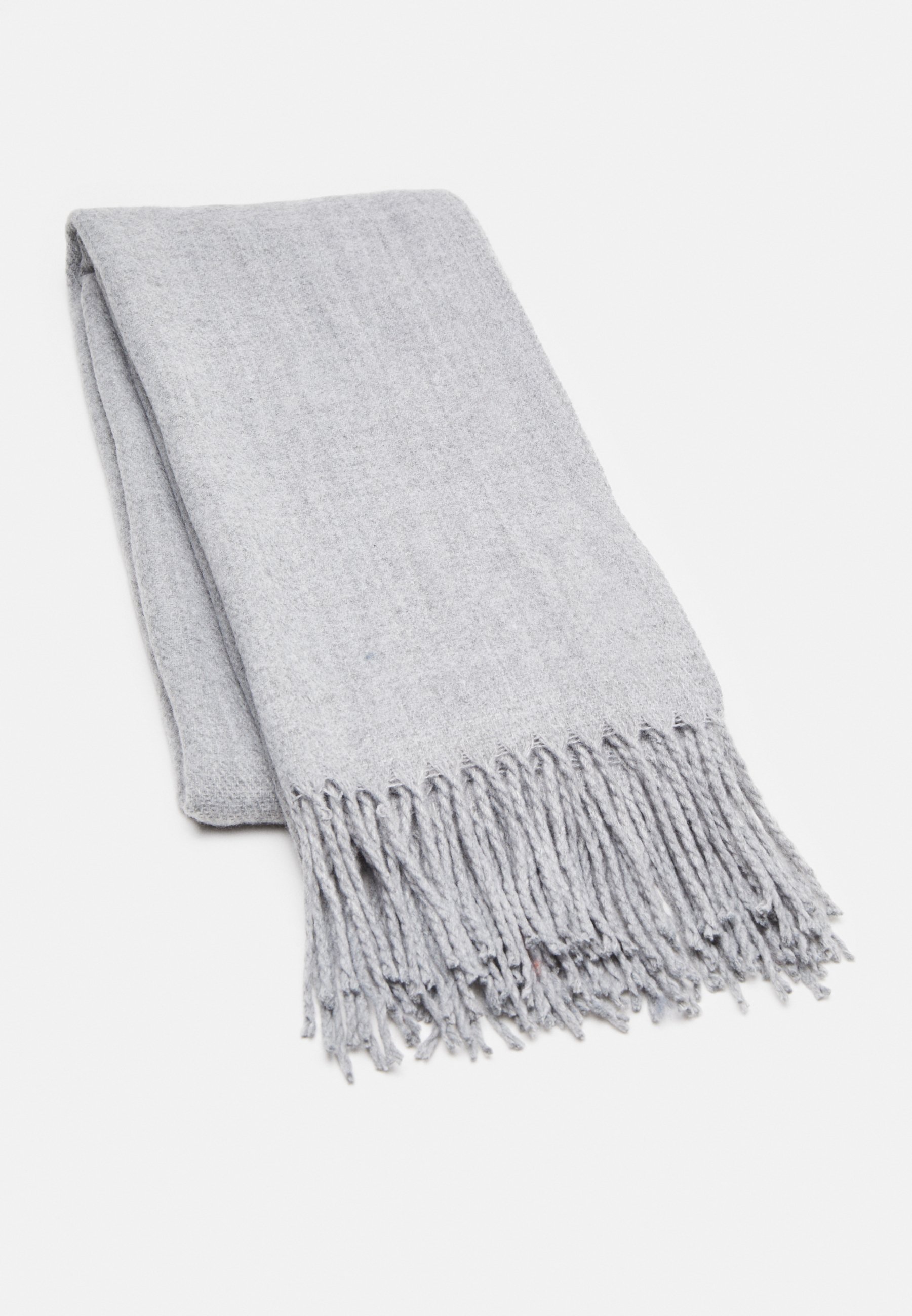 Long scarf