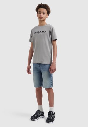 Ballin, REGULAR FIT CREWNECK SS T-SHIRTS - T-shirt print - elephant grey