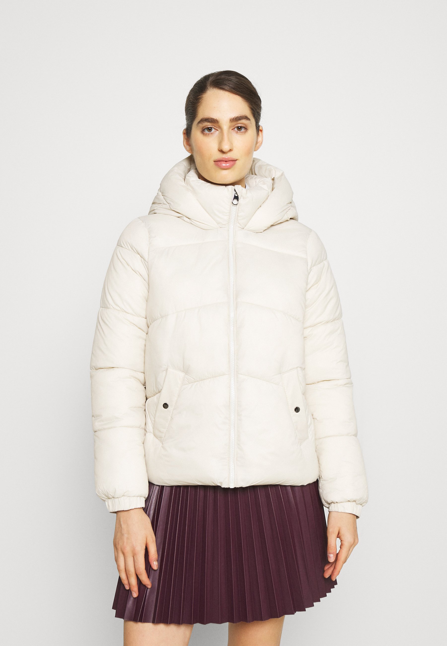 Vero Moda VMUPSALA SHORT JACKET 