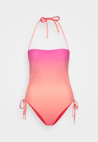 Maillot de bain une pièce avec un design ombragé passant du rose au corail, avec des liens ajustables sur les côtés et un décolleté droit.