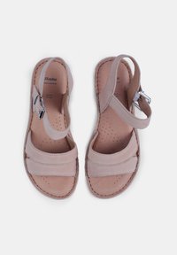Bata Sandaalid - beige