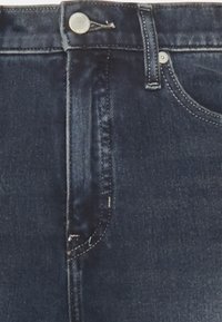 Banana Republic HAVASU FALLS WASH - Calças de ganga justas - deep indigo