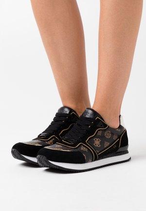Guess, Baskets basses - brown