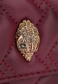 Kurt Geiger London FLAP MULTI  - Custodia per biglietti da visita - red dark