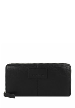 Portefeuille en cuir noir avec une surface texturée, fermeture éclair, patch logo en relief, et une forme rectangulaire fine pour une prise en main facile.