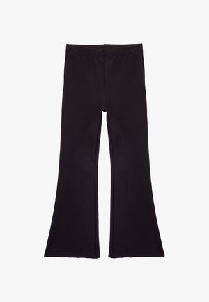 Musta väljät legginsit, jotka on valmistettu joustavasta kankaasta ja joissa on elastinen vyötärö. Sileä pinta, ei näkyviä kuvioita tai metalliosia.