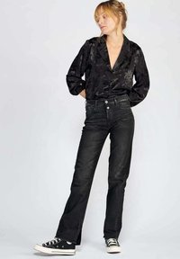 Le Temps Des Cerises REGULAR MOM TAILLE HAUTE LONGUEUR - Jean droit - noir