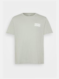Unselected, iceberg green