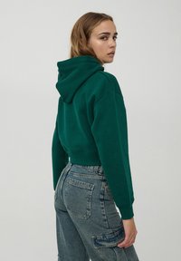 Terranova CROP CON COLLEGE - Felpa con cappuccio - foresta